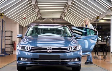 Tìm hiểu thêm một số công đoạn sản xuất xe Volkswagen Passat