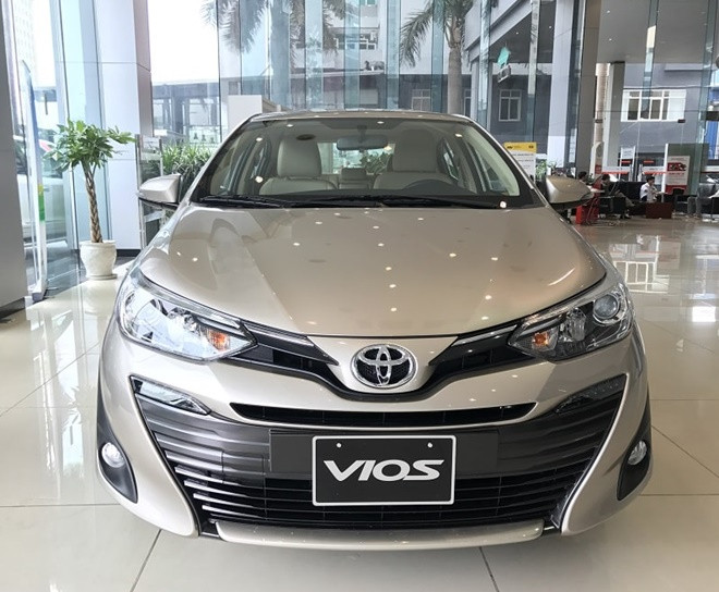 Đầu xe Toyota Vios 2020 với thiết kế lưới tản nhiệt rộng