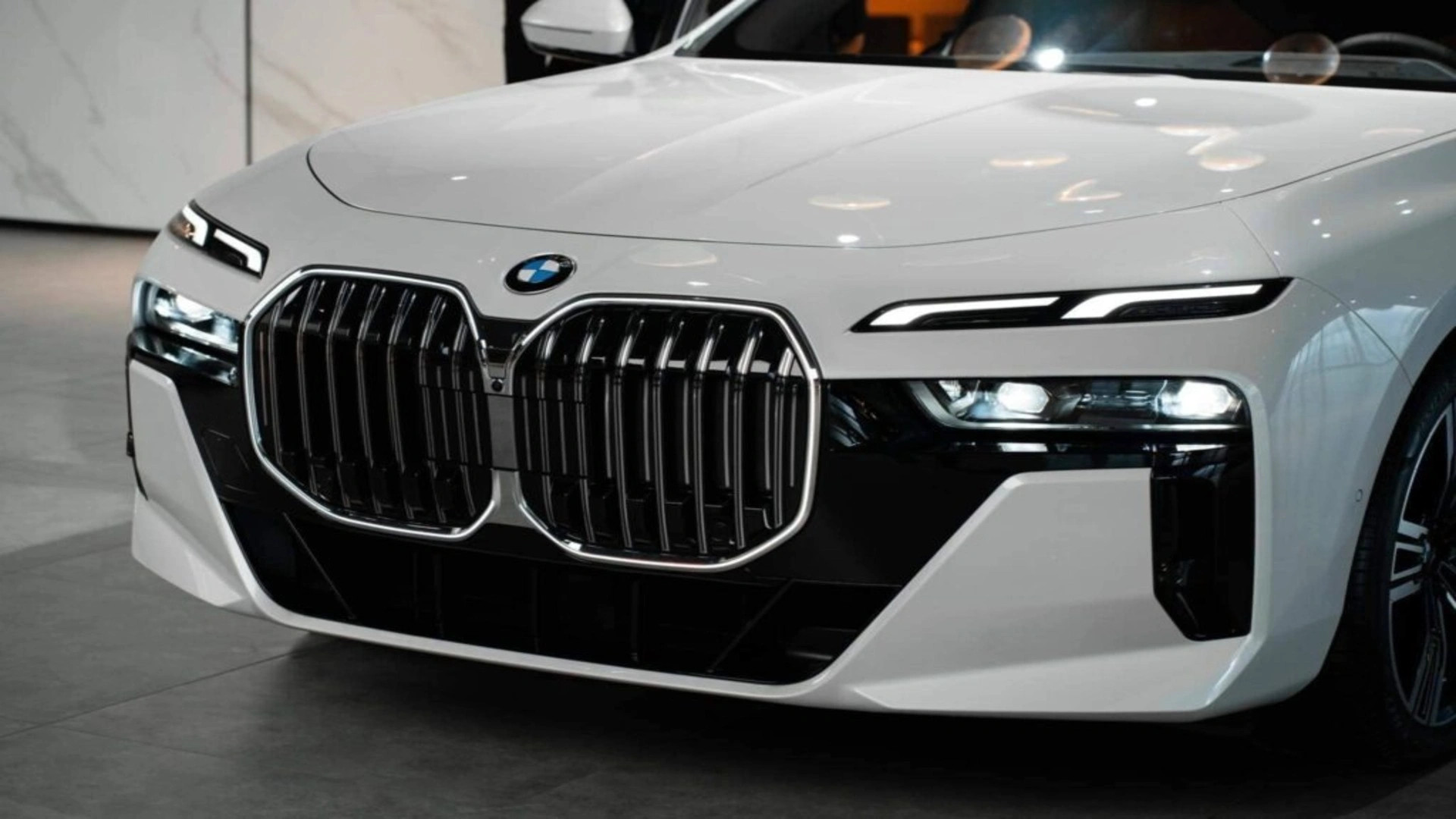 Hình ảnh tổng quan về các dòng xe BMW sang trọng