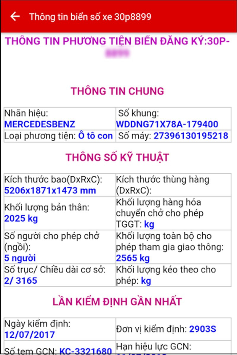 Màn hình hiển thị kết quả chi tiết thông tin xe ô tô sau khi tra cứu, hỗ trợ hiểu rõ hơn về chiếc xe
