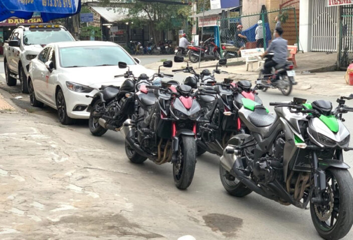 Một chiếc xe số cũ màu đỏ còn khá mới, lựa chọn tốt khi mua xe máy cũ giá rẻ 3-4 triệu Cần Thơ
