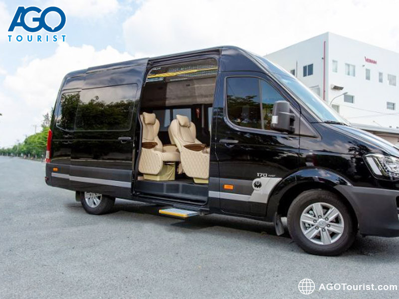 Ngoại thất sang trọng của xe Limousine Cát Thiên Hải, phục vụ tuyến Quy Nhơn Đà Lạt.
