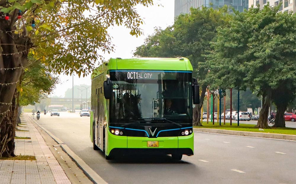 Nhiều tuyến VinBus nội khu giúp di chuyển tiện lợi trong và đến Ocean Park 3