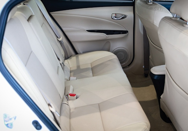 Nội thất ghế ngồi phía sau của Toyota Vios 2020