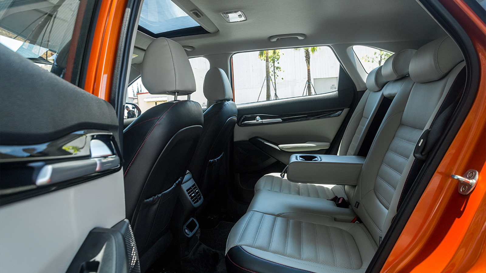 Nội thất tiện nghi của Kia 5 chỗ gầm cao Seltos