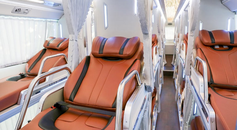 Nội thất xe giường nằm Lê Dũng – Năm Liên rộng rãi, sạch sẽ và hiện đại