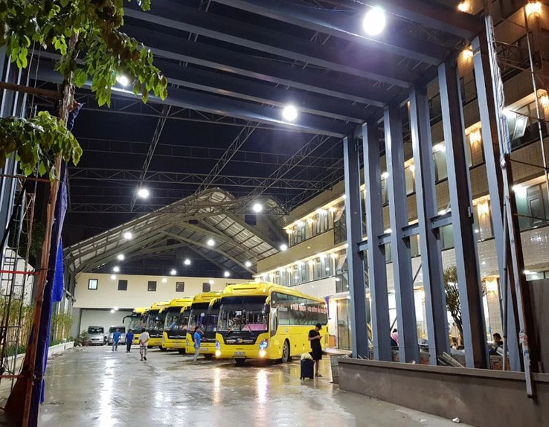 Nội thất xe giường nằm Tuấn Hưng tiện nghi