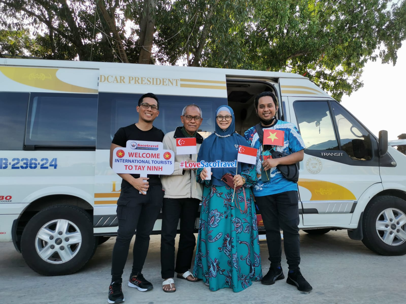 Nội thất xe Limousine sang trọng tiện nghi
