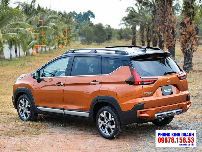 Thiết kế đuôi xe Mitsubishi Xpander Cross 2023