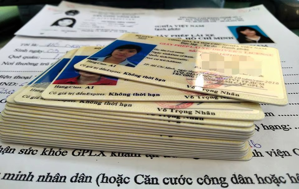 Thủ tục cấp lại giấy phép lái xe máy bị mất trực tuyến