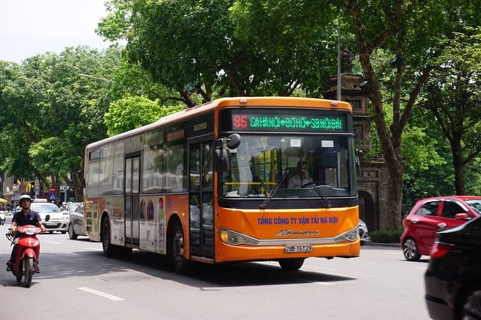 Xe buýt nhanh 86 Ga Hà Nội đến sân bay Nội Bài