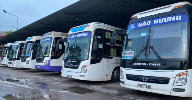 Xe khách 45 chỗ Hào Hưng tuyến Hải Phòng Thanh Hóa tiện nghi