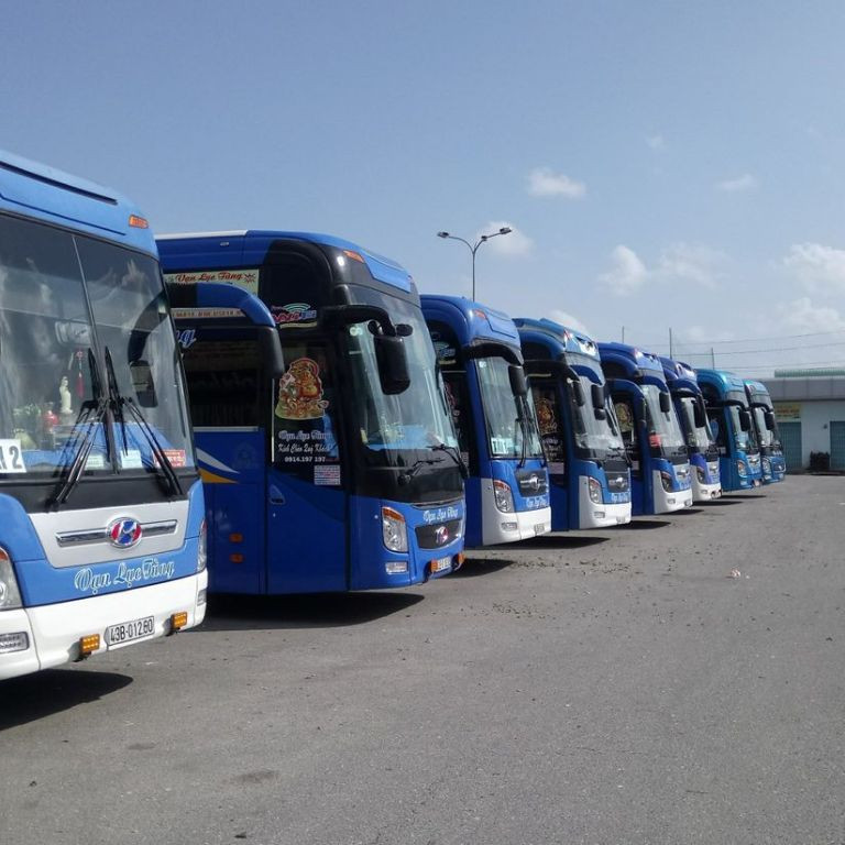Xe khách giường nằm 46 chỗ của nhà xe Vạn Lục Tùng, tuyến Đà Nẵng Thái Bình, được bảo dưỡng định kỳ