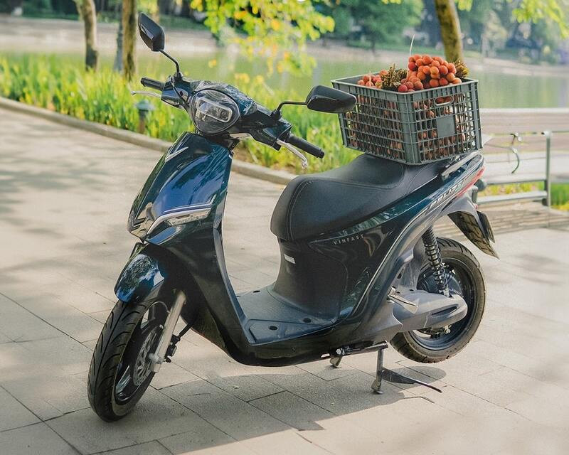 Xe máy màu xanh rêu thanh lịch phù hợp với người mệnh Hỏa