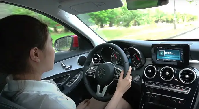 17 Tuổi Lái Xe Ô Tô: Những Quy Định Pháp Luật Và Thực Tế Bạn Cần Biết