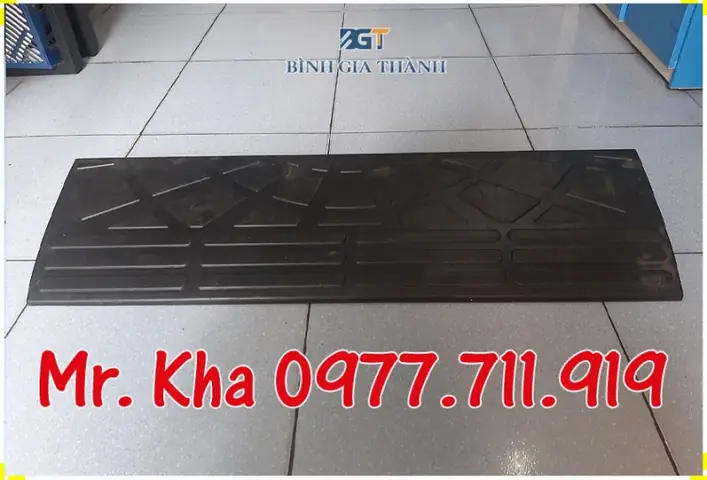 Đánh Giá Chi Tiết 5 Dòng Bậc Thềm Xe Ô Tô Hot Nhất 2026: Nên Trang Bị Cho Xe Gia Đình?