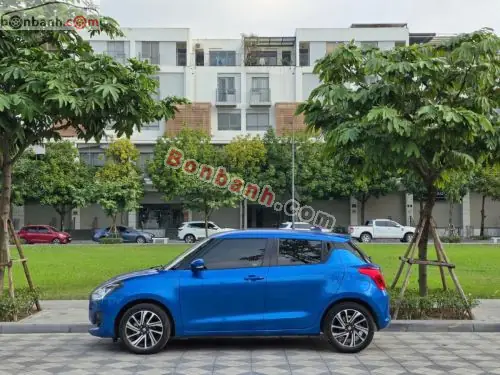 Đánh Giá Chi Tiết: Có Nên Mua Xe Ô Tô 7 Chỗ Suzuki Cũ Trong Năm 2026?