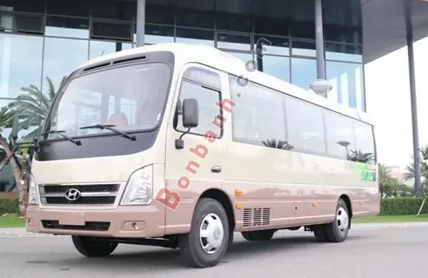 Đánh Giá Chi Tiết Hyundai Country 25 Chỗ: Lựa Chọn Tối Ưu Cho Dịch Vụ Vận Tải Cao Cấp Đánh Giá Chi Tiết Hyundai Country 25 Chỗ: Lựa Chọn Tối Ưu Cho Dịch Vụ Vận Tải Cao Cấp