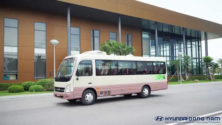 Bảng Giá Phụt Xe Ô Tô Hyundai County 25 Chỗ: Cập Nhật Chi Tiết & Lựa Chọn Tối Ưu