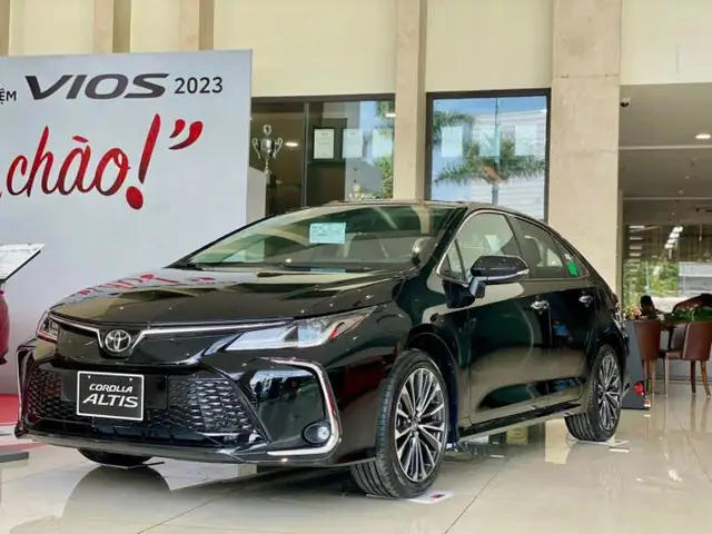 Giải Mã Các Chữ Trên Bảng Đồng Hồ Xe Ô Tô Altis: Hướng Dẫn Chi Tiết Cho Người Mới Lái