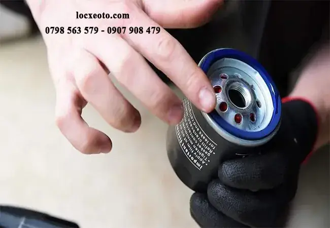 Đánh Giá Chi Tiết Các Loại Lọc Dầu Máy Cho Xe Ô Tô: Nên Chọn Loại Nào Cho Xe Của Bạn? Đánh Giá Chi Tiết Các Loại Lọc Dầu Máy Cho Xe Ô Tô: Nên Chọn Loại Nào Cho Xe Của Bạn?
