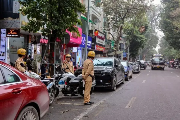 Các Tuyến Phố Ở Hà Nội Cấm Xe Ô Tô: Danh Sách Chi Tiết Và Lưu Ý Quan Trọng Các Tuyến Phố Ở Hà Nội Cấm Xe Ô Tô: Danh Sách Chi Tiết Và Lưu Ý Quan Trọng