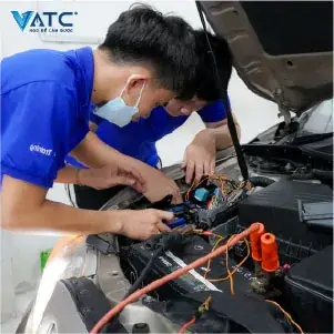 Top 10 Trung Tâm Dạy Nghề Sửa Chữa Xe Ô Tô Chuyên Nghiệp Tại Tphcm