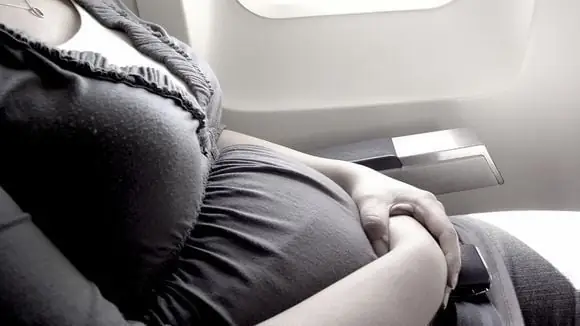 Những Nguyên Tắc Vàng Để Đi Xe Ô Tô An Toàn Cho Mọi Hành Trình