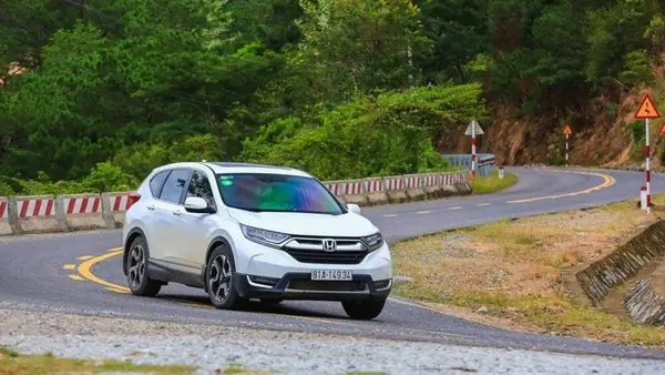 10+ Cách Giúp Bánh Xe Ô Tô Bám Dốc Hiệu Quả Và An Toàn Nhất