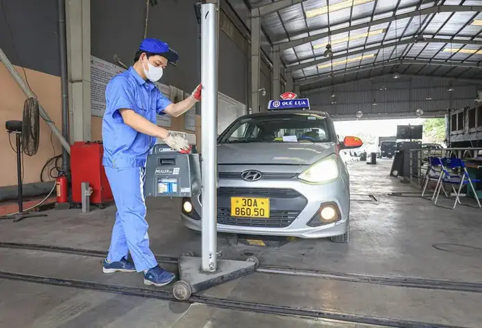 Các Bước Kiểm Định Xe Ô Tô Quân Sự Qua Hình Ảnh