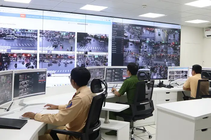 Hình Ảnh Xe Ô Tô Tham Gia Giao Thông: 10+ Góc Nhìn Và Bài Học Quý Giá