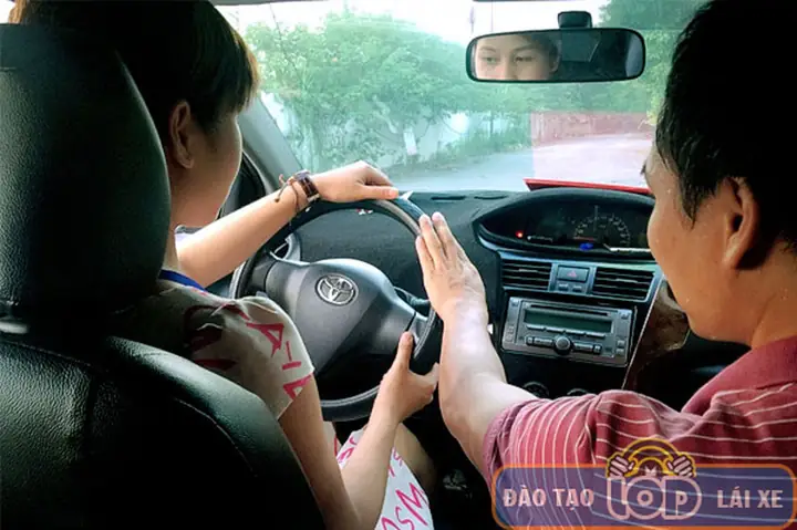 Top 5 Trung Tâm Dạy Lái Xe Ô Tô Cuối Tuần Uy Tín Nhất Bạn Không Nên Bỏ Qua
