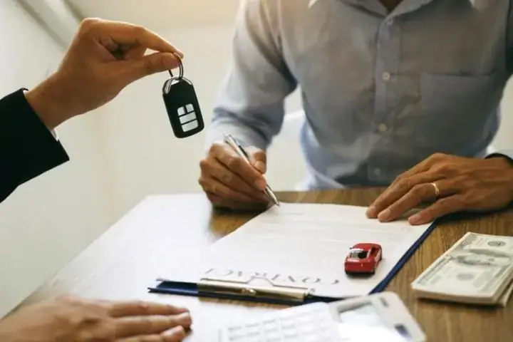 Hợp Đồng Thỏa Thuận Sở Hữu Chung Xe Ô Tô: Những Điều Bạn Cần Biết