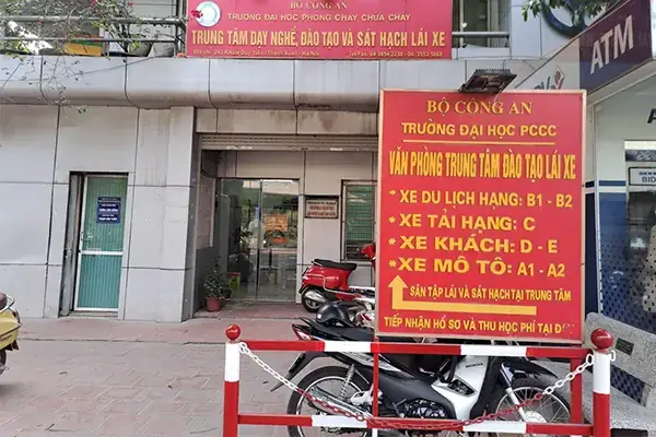 Hướng Dẫn Học Lái Xe Ô Tô Otofun: Kinh Nghiệm Từ A-z Cho Người Mới Bắt Đầu