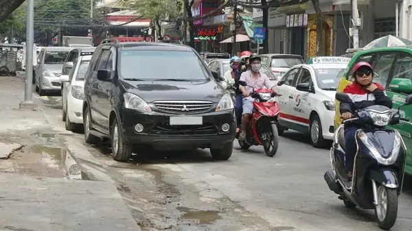 Các Quy Định Đỗ Xe Ô Tô Và Cách Đỗ Xe Đúng Nơi Quy Định Các Quy Định Đỗ Xe Ô Tô Và Cách Đỗ Xe Đúng Nơi Quy Định