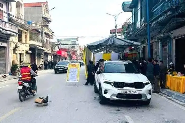 Xe Ô Tô Đâm Vào Đám Ma: Nguyên Nhân, Hệ Lụy Và Bài Học Kinh Nghiệm Xe Ô Tô Đâm Vào Đám Ma: Nguyên Nhân, Hệ Lụy Và Bài Học Kinh Nghiệm