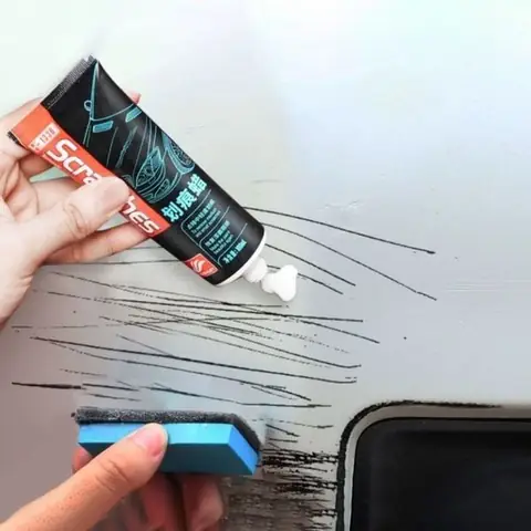 Hướng Dẫn Chi Tiết 3+ Cách Xóa Xước Đèn Xe Ô Tô Hiệu Quả Tại Nhà Hướng Dẫn Chi Tiết 3+ Cách Xóa Xước Đèn Xe Ô Tô Hiệu Quả Tại Nhà